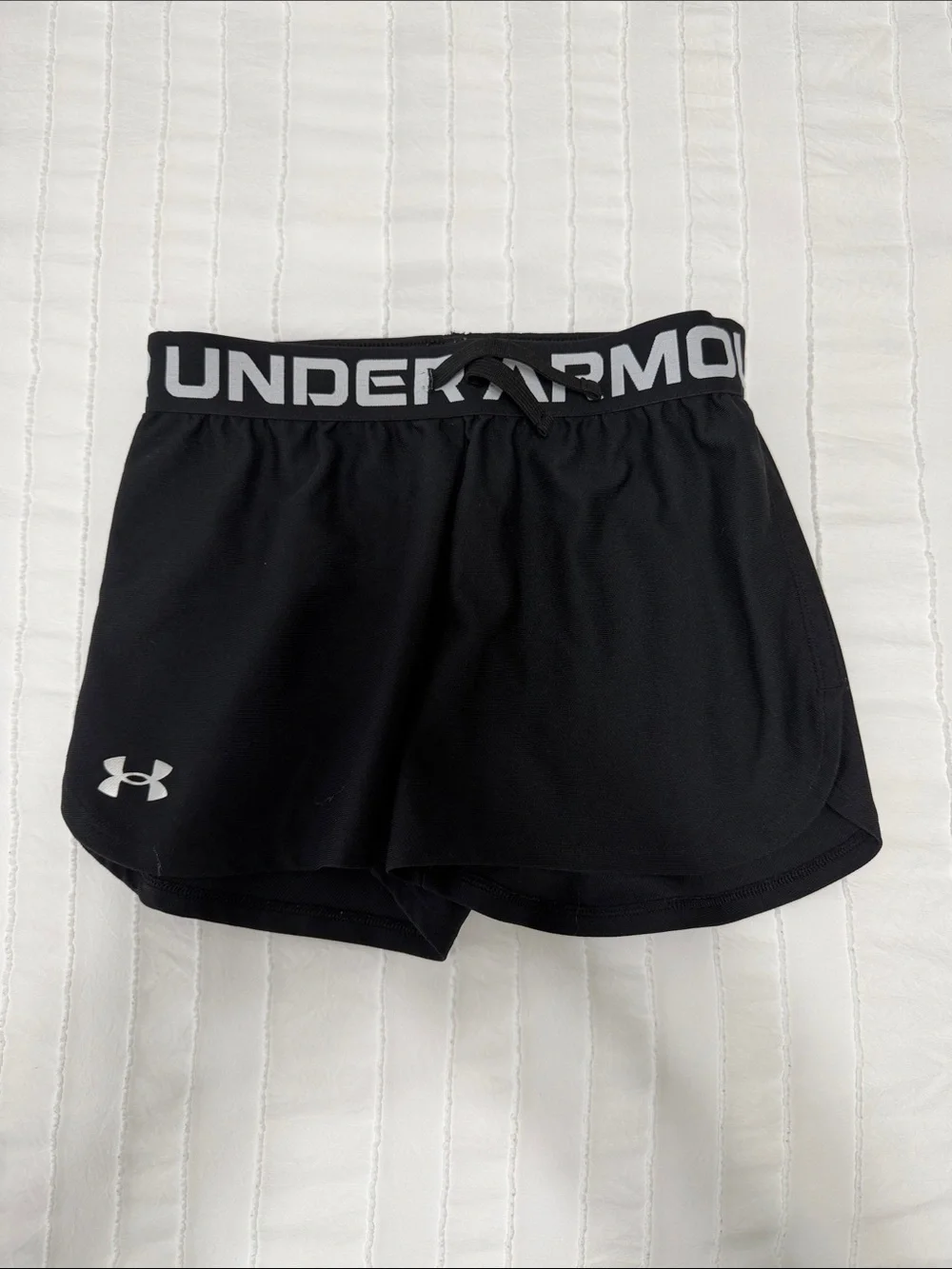 Under Armour Black kids Athletic Shorts with Logo Waistband
